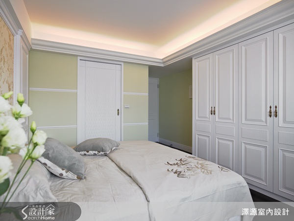 印象中的鄉村風格總是燈光昏黃，家具、牆壁佈滿大量的