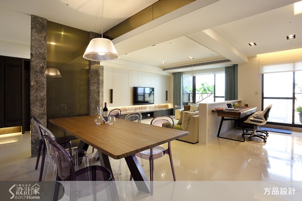 電影裡最常出現的家中場景，就是在餐桌上吃飯的戲了。