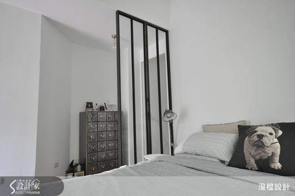 寬敞的空間感，營造出流動的氣息，簡單又兼具設計感的