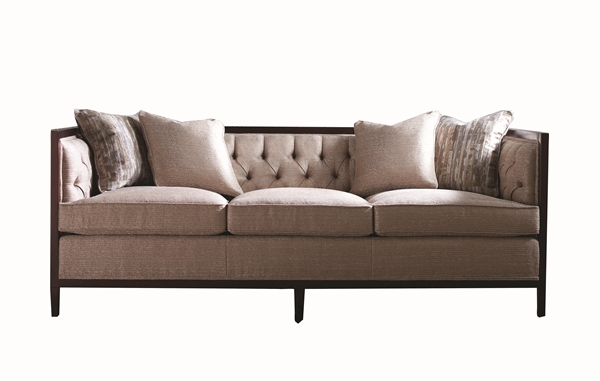 作為空間內除了人之外最有溫度的存在，「家具」展露的