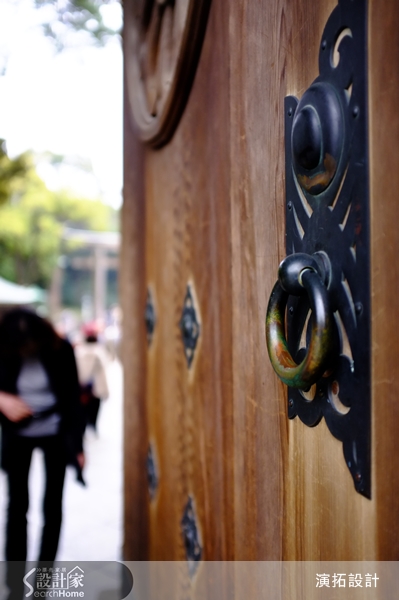 旅行對一般人來說，是身心放鬆享受的時刻，但對演拓空