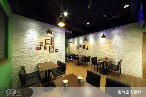 在忙碌的生活中，偶爾抽段閒暇的時光，把自己放在異國