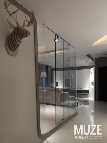 業主熱愛心靈旅遊,如圓舞曲般的躍動音符,無形的音符