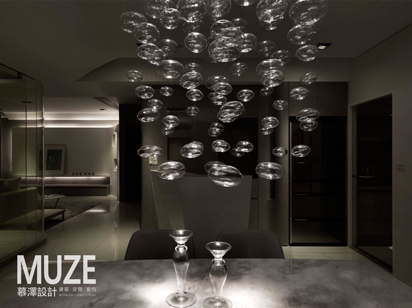 業主熱愛心靈旅遊,如圓舞曲般的躍動音符,無形的音符