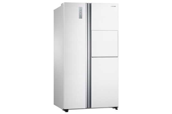 三星電子在台正式發表全新2014年系列冰箱，包含825公