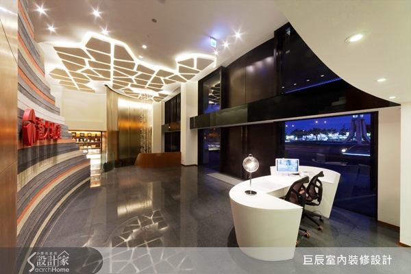 「線條」可以讓空間看起極簡俐落，也可以讓空間看起來