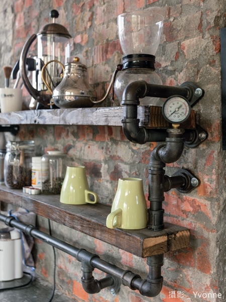 對羅展鵬這位年輕藝術家來說,為了創作,一個禮拜不出