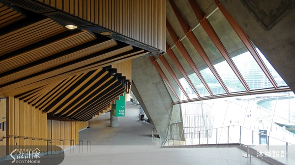 翻開過去旅行的照片，再對照一些個案作品，才發現這其