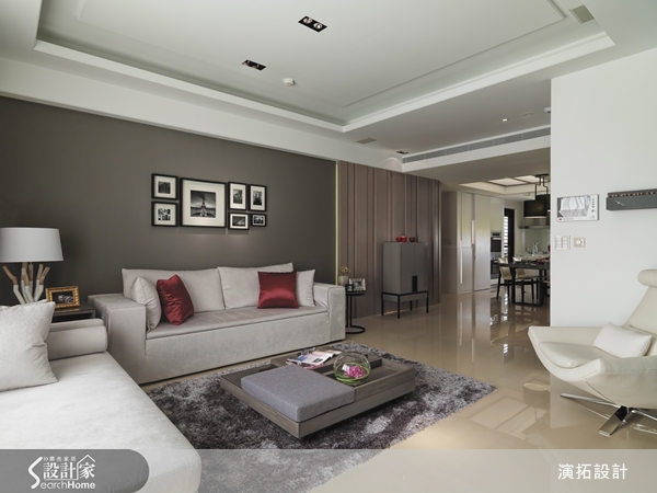客廳的設計與房屋大小和使用人數有密不可分的關係。同