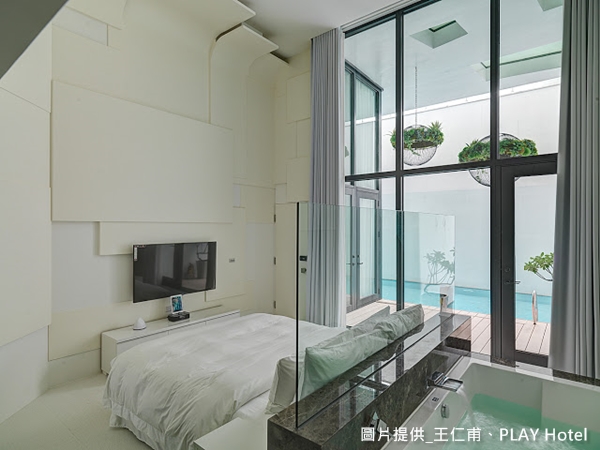 在台灣東北角的宜蘭，有一間新開的度假Villa，它是藝