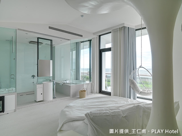 在台灣東北角的宜蘭，有一間新開的度假Villa，它是藝