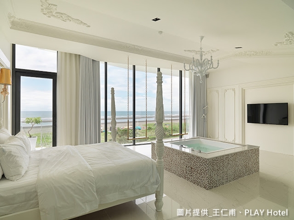 在台灣東北角的宜蘭，有一間新開的度假Villa，它是藝