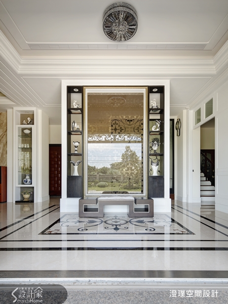 位於桃園縣的觀音鄉，為一自地自建，共計六房三廳的透