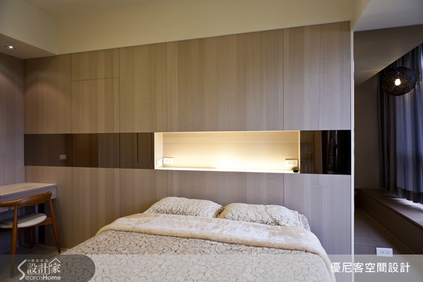 來到美麗的八里河岸風光，遠眺還有青山，這樣的居家好