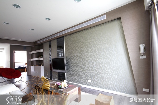 舒適的客廳空間，讓家人在此歡度愉快時光，當你打開家