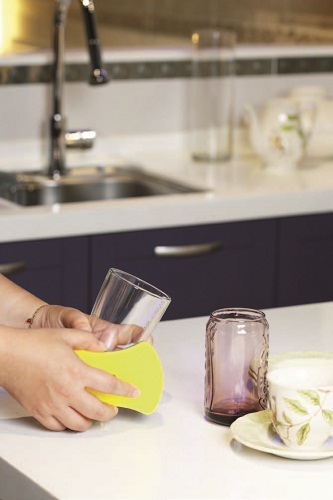 你有想過檸檬除了拿來打果汁、加在水裡飲用，還能做些