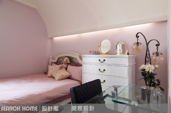 美式古典是男主人的偏好，男主人對於居家風格有個人喜