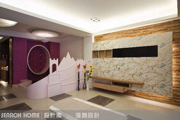 屋主買下位於基隆暖暖的10餘年中古屋，由於地緣關係，