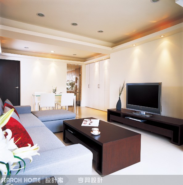 拋光石英磚是目前地坪建材中最普遍的一種，雖說價格便