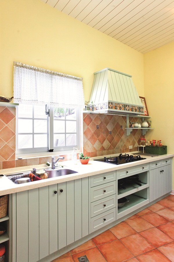 想要國外那種鄉村小屋的美好鄉村風牆壁啦！有歐美鄉居