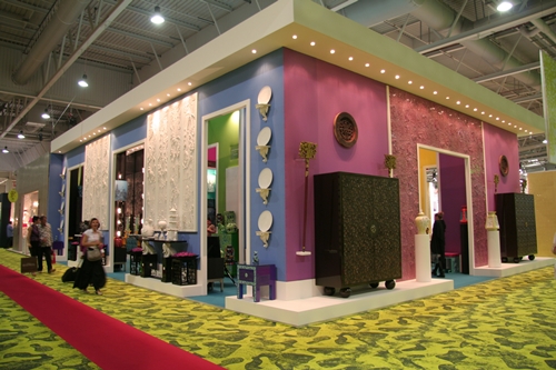 在文建會的文創產業範疇中，包含視覺藝術、音樂與表演