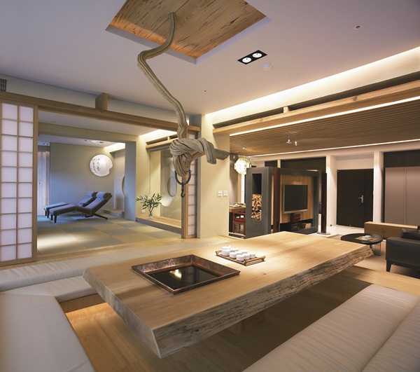 以私宅渡假為考量,設計師打破一般住宅格局規劃,將全