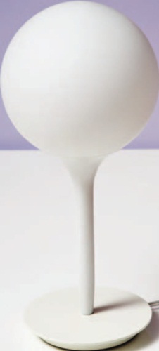 身為品牌視覺設計主任，Nami對於色彩及空間有一定的喜