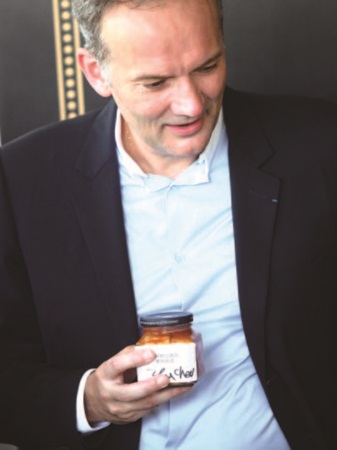 受邀來台客座的法國米其林三星LEDOYEN餐廳主廚Christi