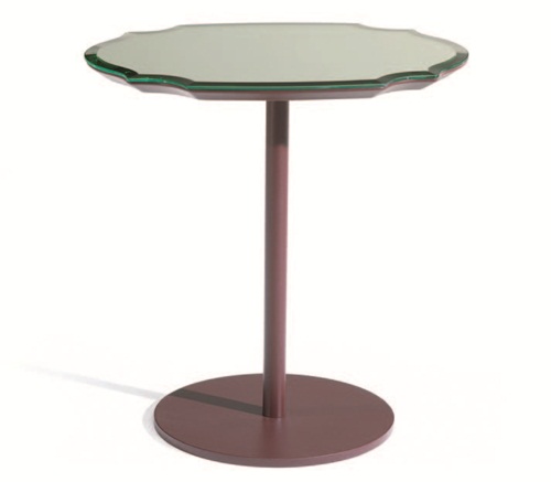 從70年代開始從事家具設計與室內設計,Paola Navone是