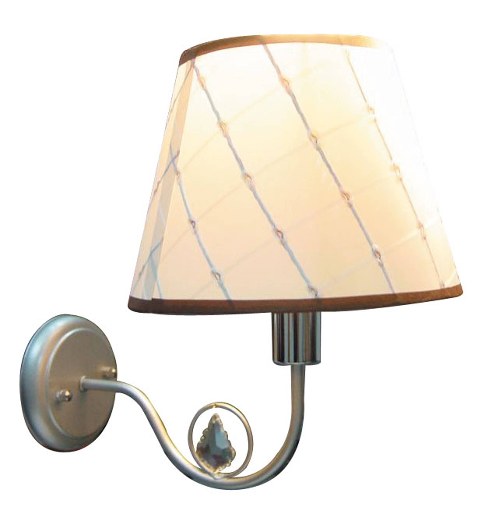 特力屋九家分店將於今年底進行燈具區局部改裝，改裝前