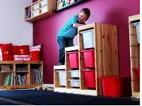 你知道你家小寶貝擁有多少玩具嗎?答案近500個，IKEA用