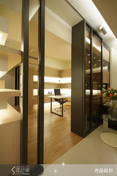 書房，一個總是會讓人遺漏規劃的空間，總是看到因空間