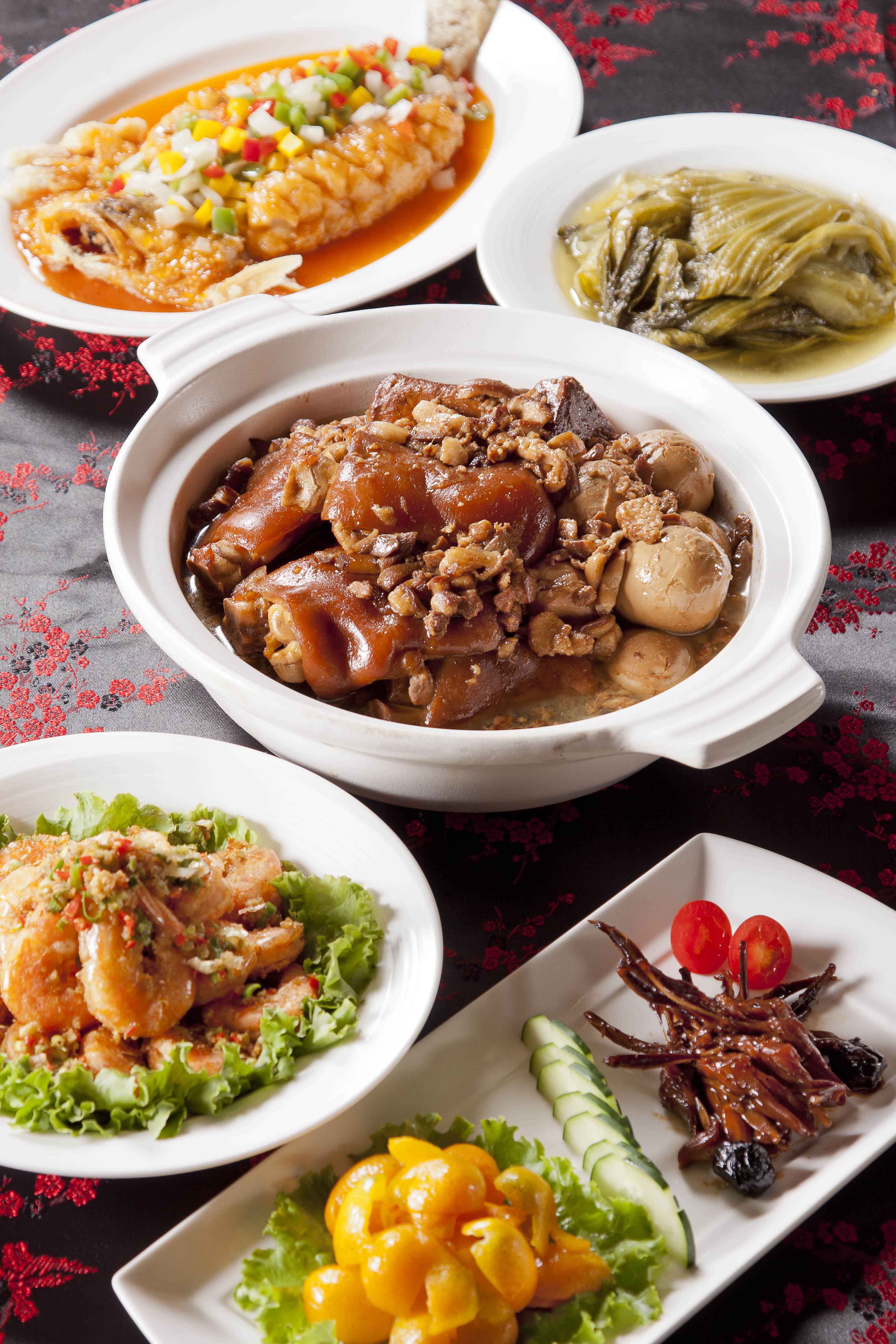 您們家的圍爐大餐,今年可以邀請到政商名流加持!晶華