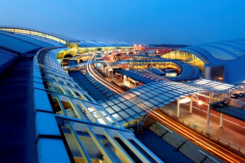 世界第一公共建築美學大師Curtis Fentress於16日首度