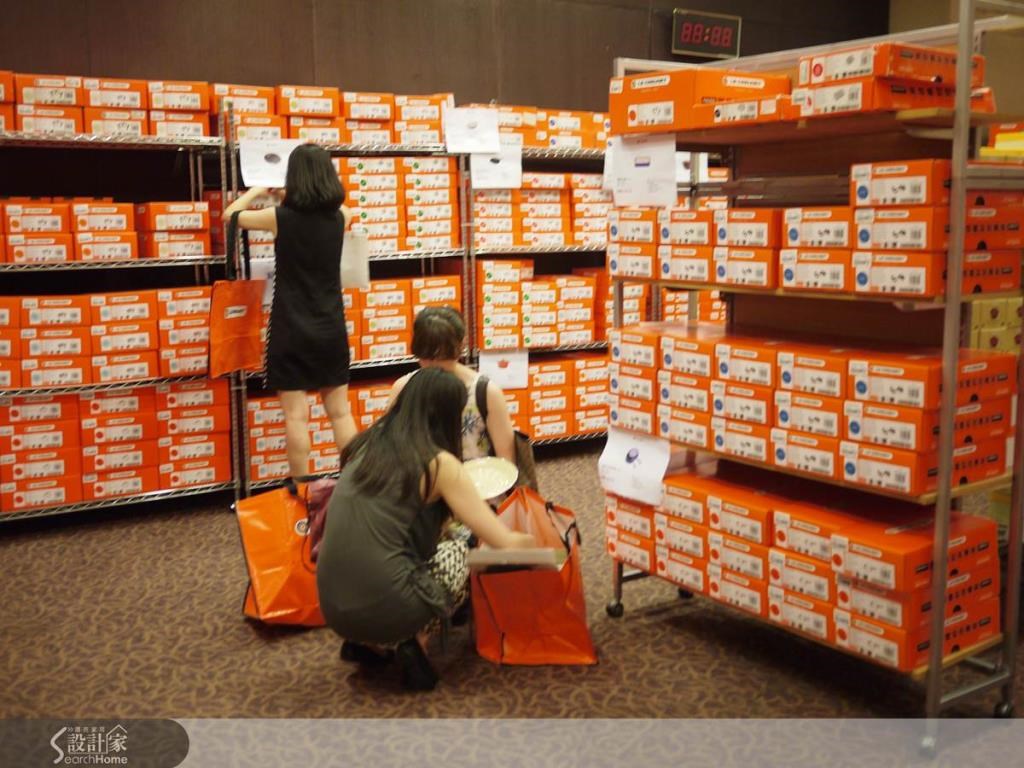 Le Creuset(LC鑄鐵鍋)年度特賣會又要展開了，從2014/8