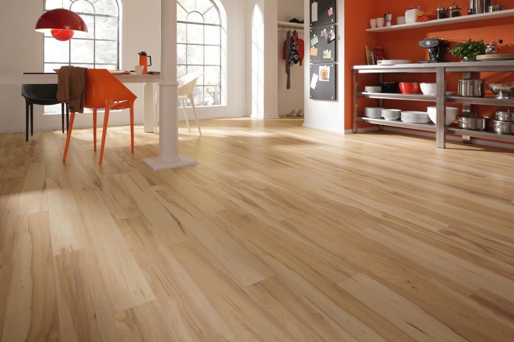 居家裝潢中，地板的耐用性、適用性極其重要外，整體材