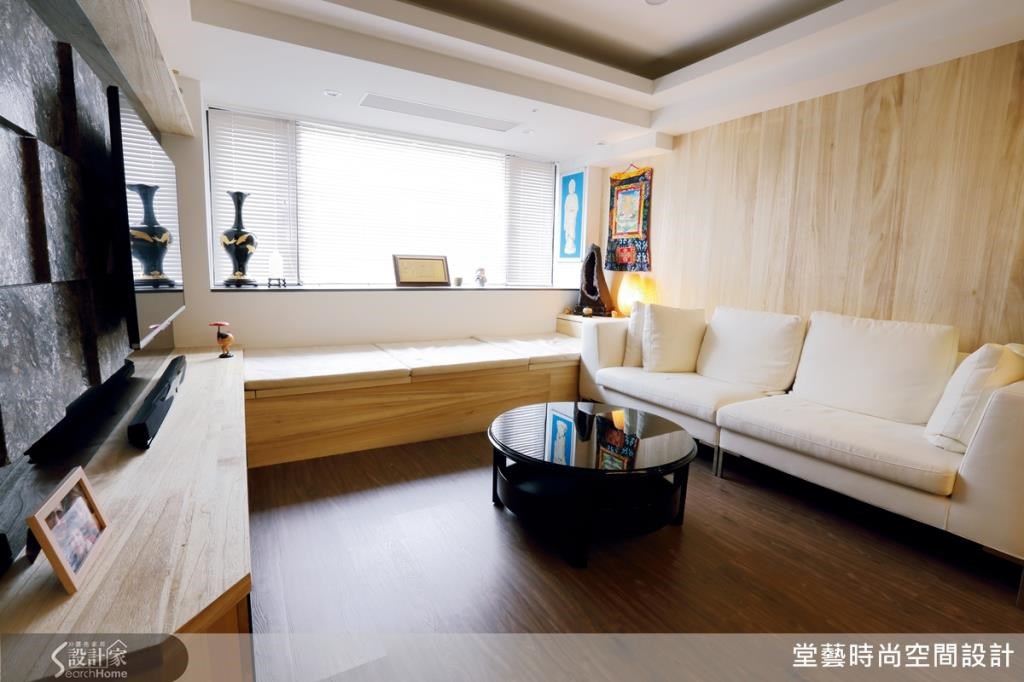 堂藝設計謝俊安設計師在本案中，透過格局重新規劃與替