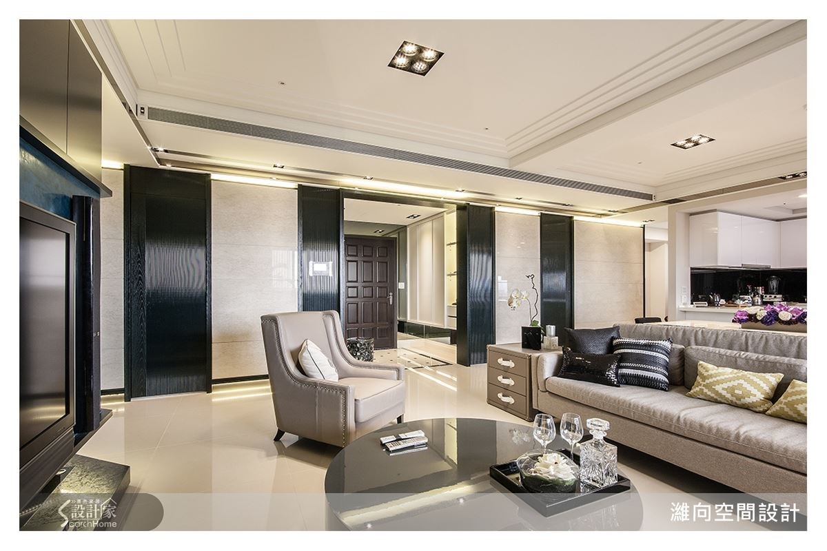 整體空間採用柔和的米白與中性色調相搭,局部以沉穩的灰黑色勾勒出時尚感及精緻度。 整體空間採用柔和的米白與中性色調相搭,局部以沉穩的灰黑色勾勒出時尚感及精緻度。