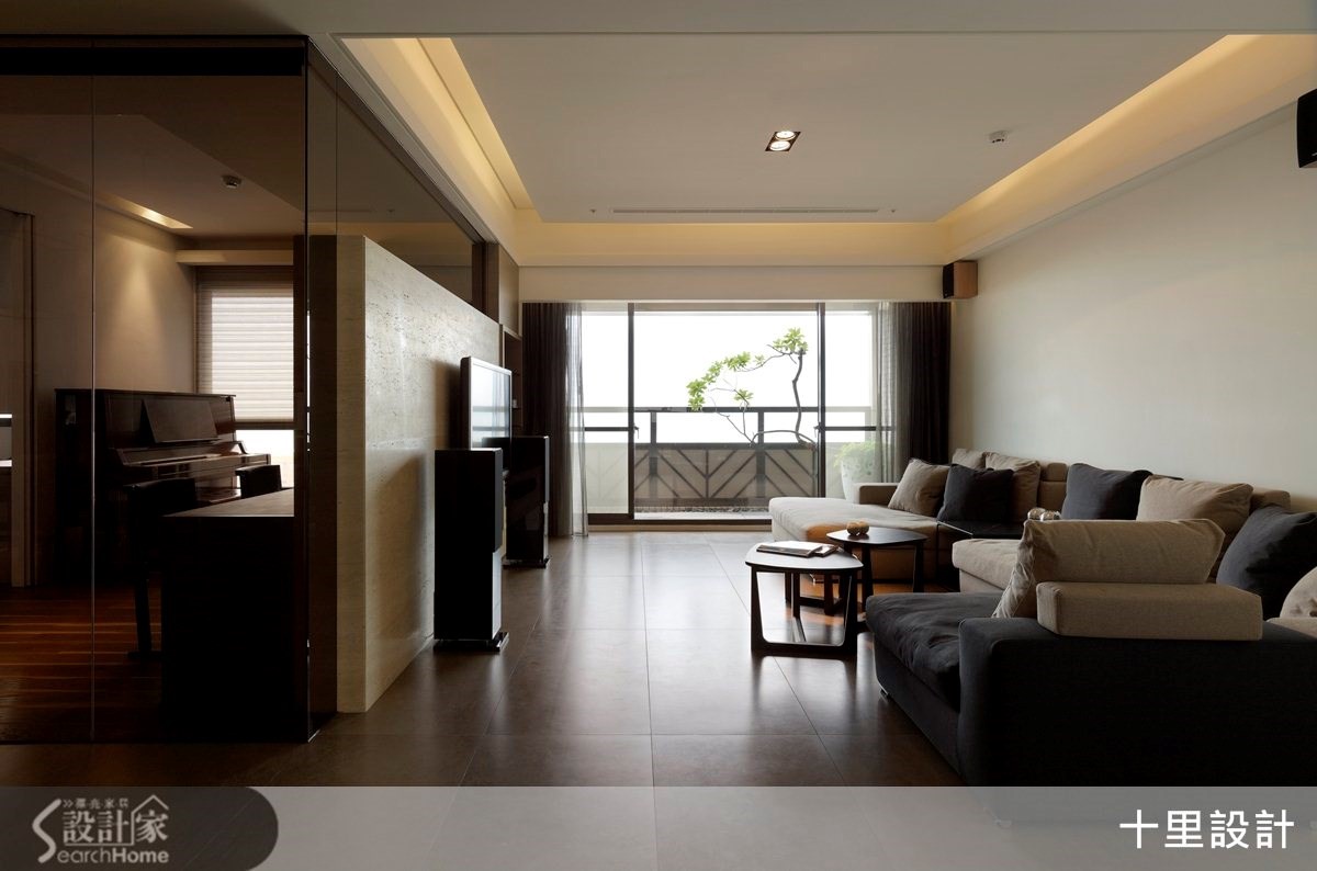 砌一壺茶、配上三五片香酥餅乾，喝茶談天迎著陽光，來