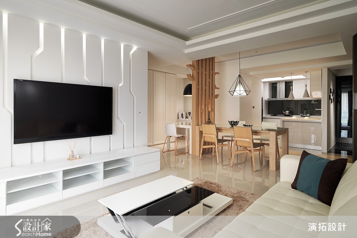 來到新北市新莊區,走進這個 35 坪的 3 口之家,可在