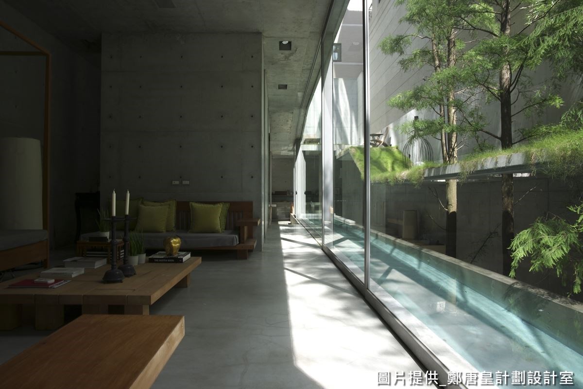 鄭唐皇設計師打造的自地自建私人美術館，符合當代美感，又具有藝術氣息。