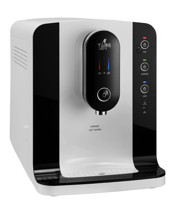 千山淨水今夏推出 WD-350 極淨智慧桌上型飲水機，如咖