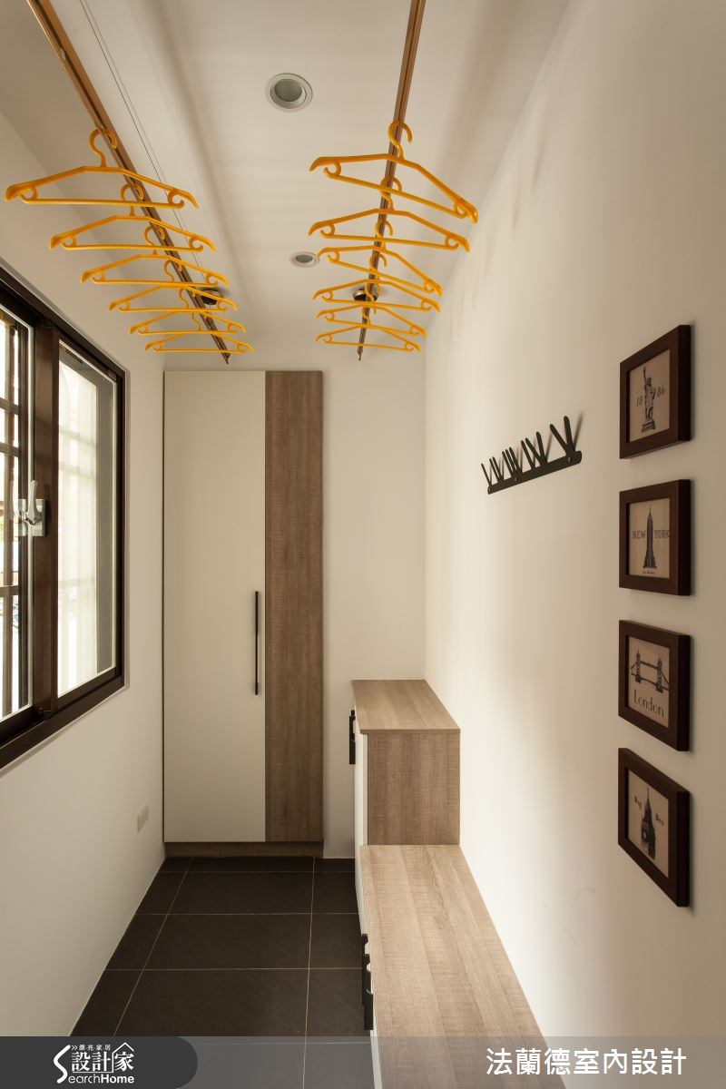 原為地段良好的地理位置，但卻因 30 年的老屋殘破不堪