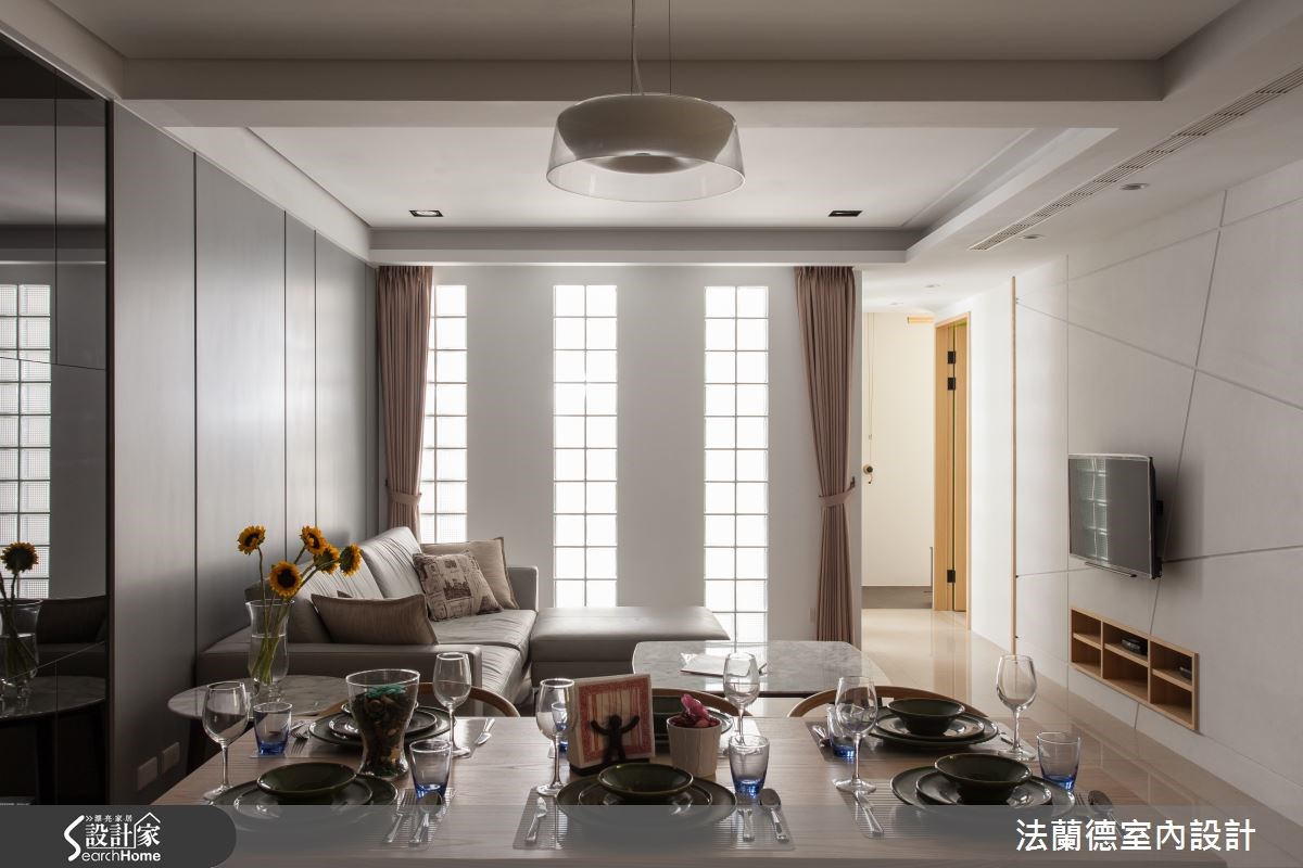 原為地段良好的地理位置，但卻因 30 年的老屋殘破不堪