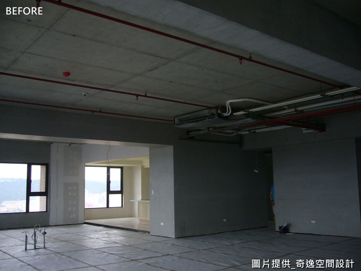 這個家在設計之初，屋主找來了四位設計師，請他們畫出