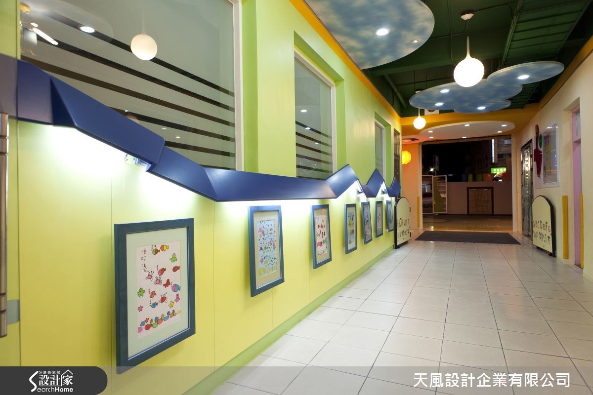 來到新北市三峽區的 40 坪空間，設計師擷取自身旅遊經