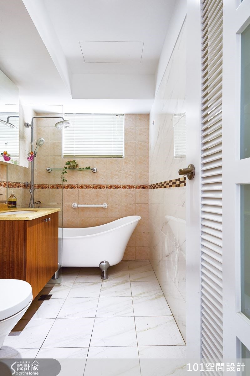 33 坪的老屋,設計師拆了兩面牆,並將室內格局往外推