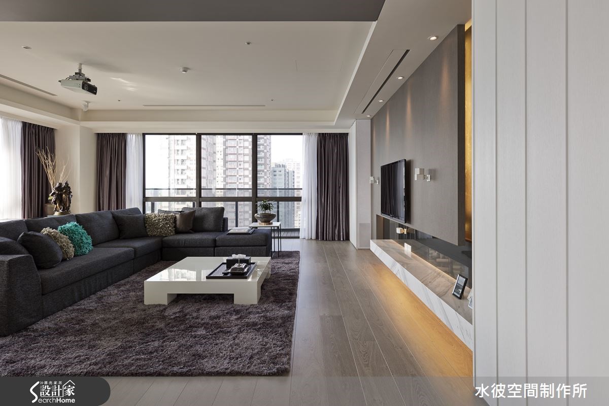 家也可以像是美術館,與屋主的珍藏品相互映襯,開展藝