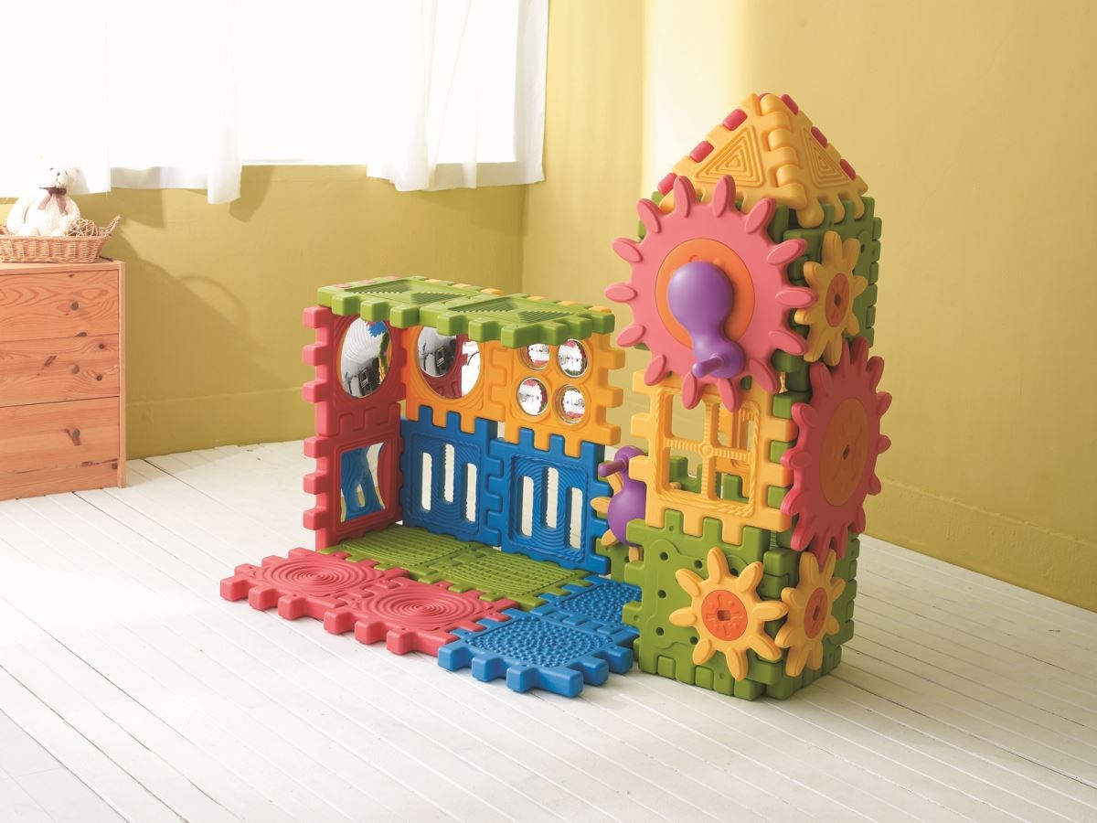 【探索積木全系列】不同結構設計的組合，滿足孩子探索與知覺所需的刺激。圖片提供_童心園