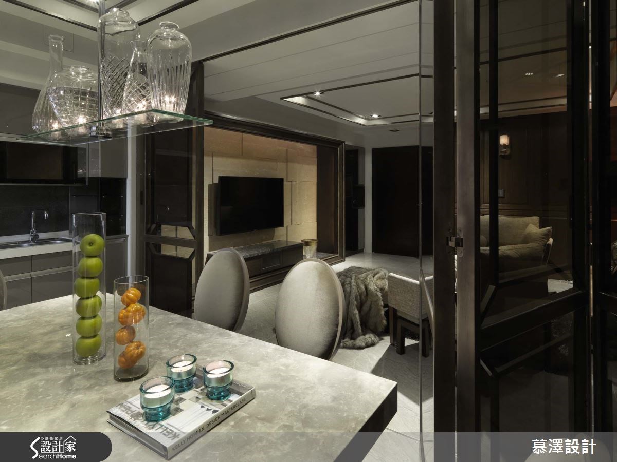猶如美國影集裡主角居住的簡約低奢,就是這個家的空間